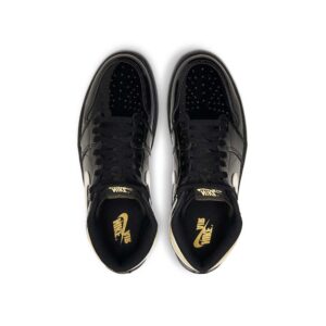 Air Jordan 1 Retro High OG ‘Black Metallic Gold’